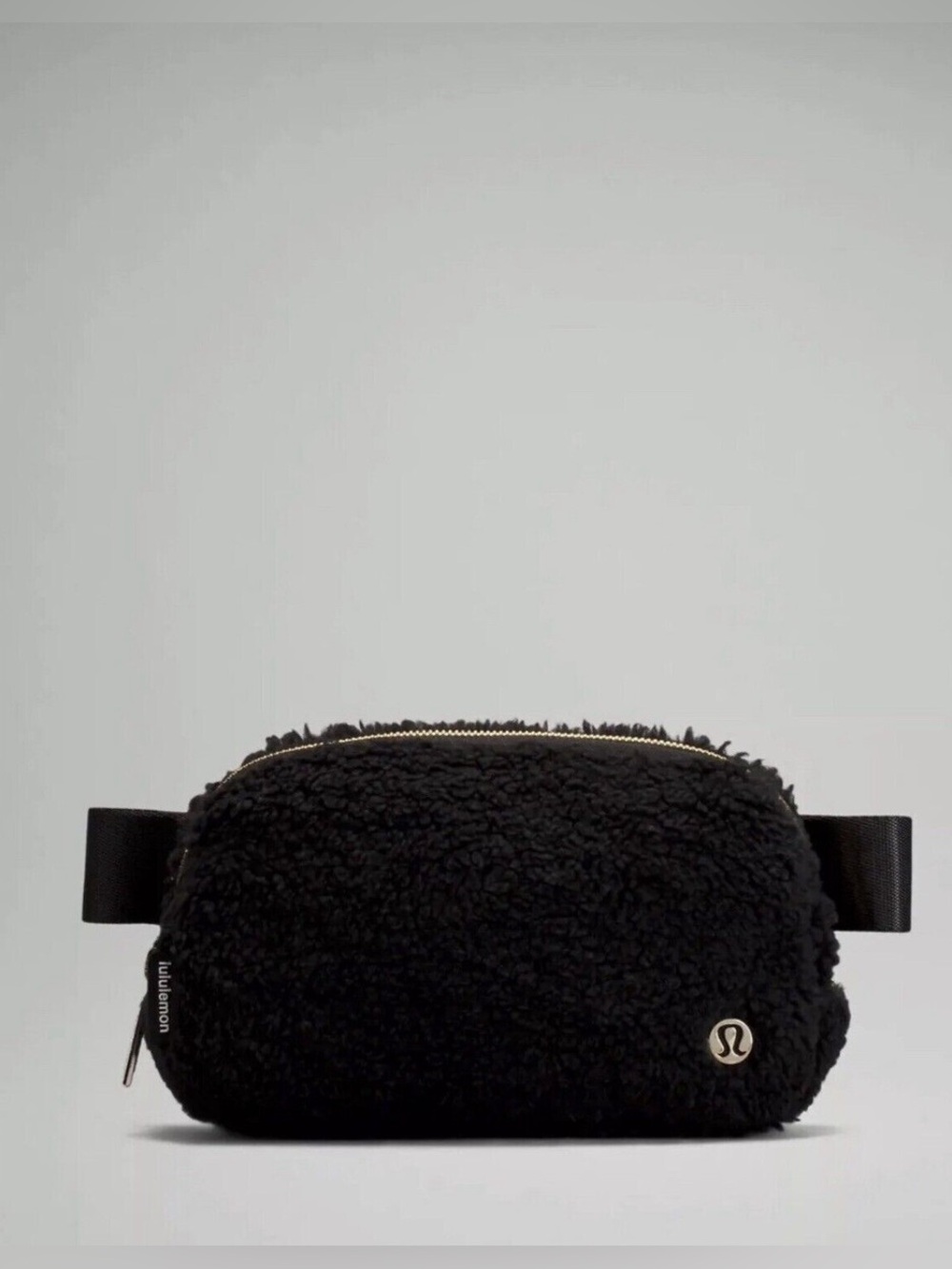 NWOT Lululemon Black & Gold Fleece Everywhere Belt Bag 1L